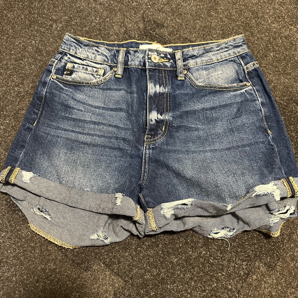 KanCan shorts! Size 5 high rise distressed around the cuff! So stinkin cute! - Picture 2 of 3